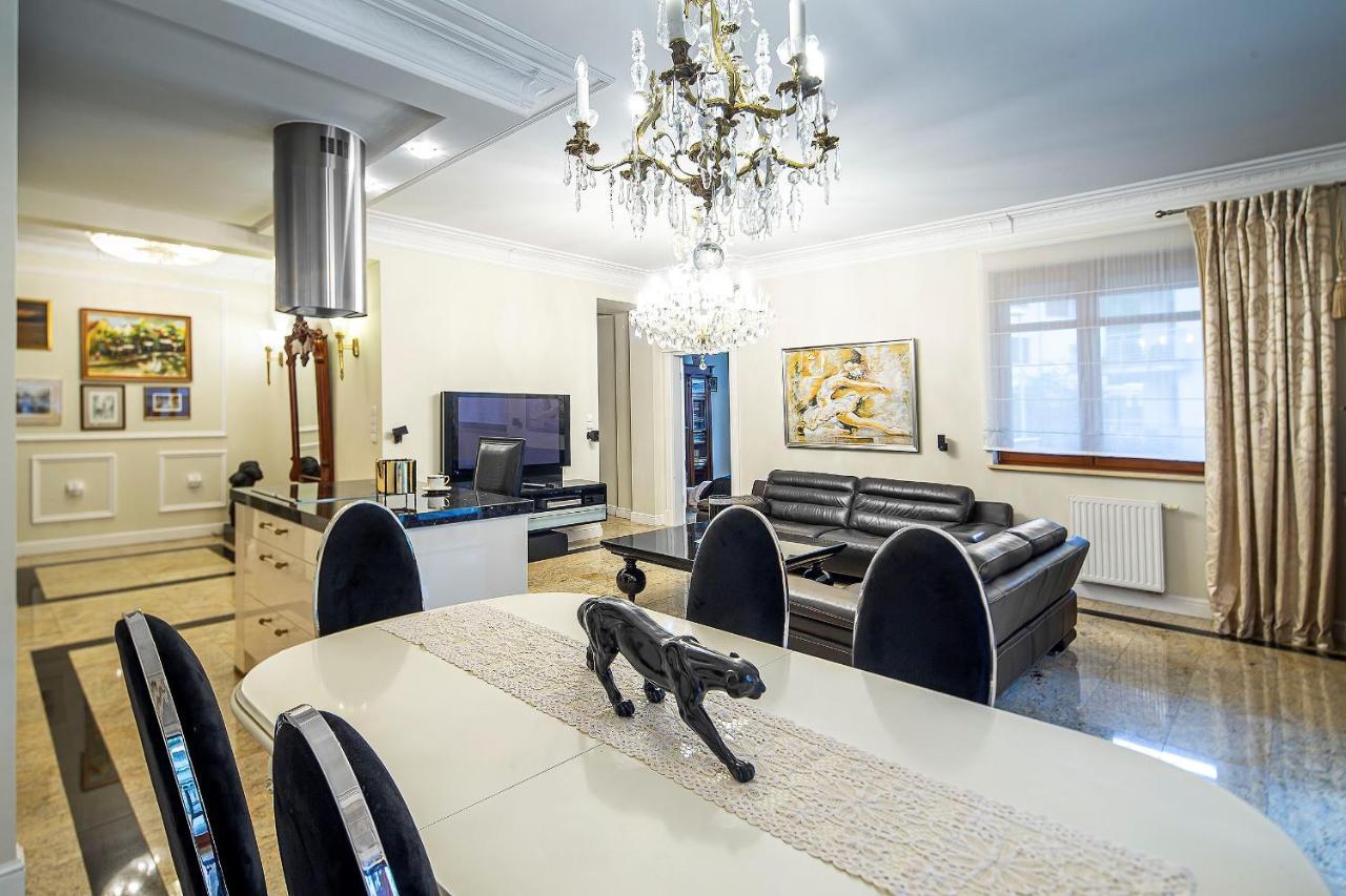 Central Apartments Neptun Park Jelitkowo 그단스크 외부 사진